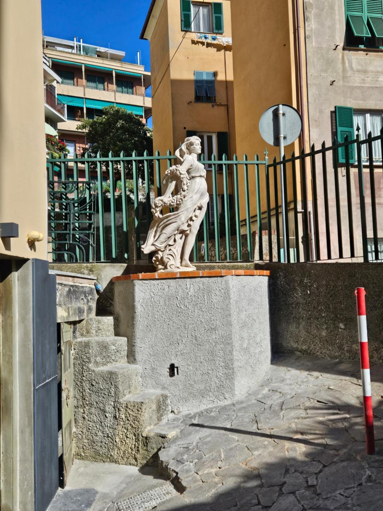 Affittacamere House Leomar Di Sara Genua Zewnętrze zdjęcie