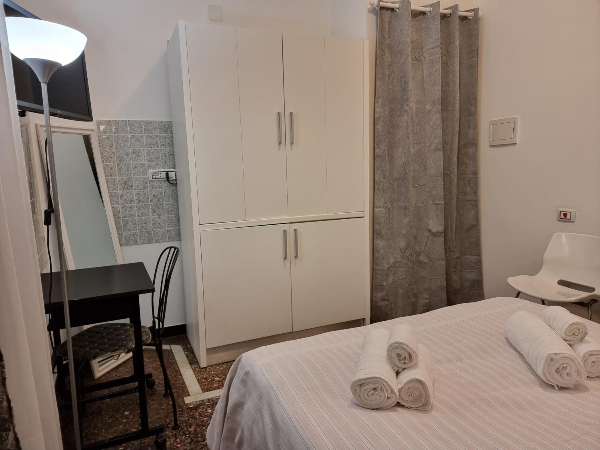 Affittacamere House Leomar Di Sara Genua Zewnętrze zdjęcie